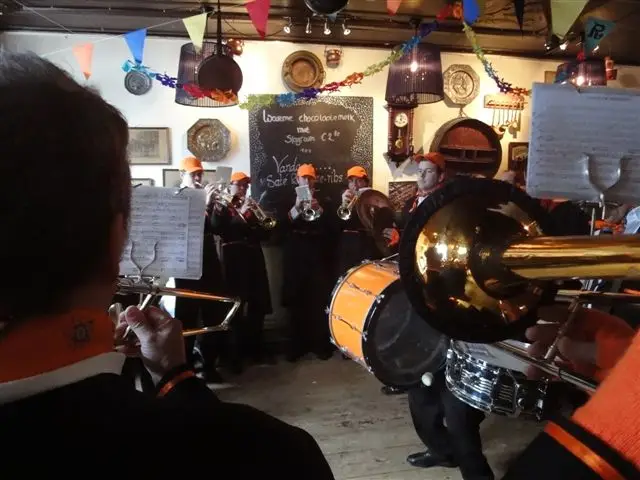 Looporkest inhuren café optreden
