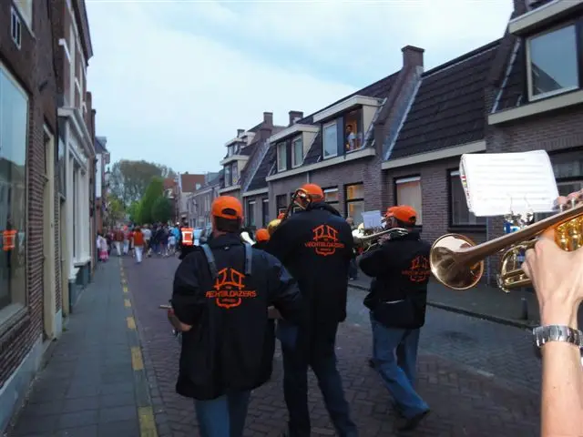 Lampionnenoptocht Koninginnedag Weesp